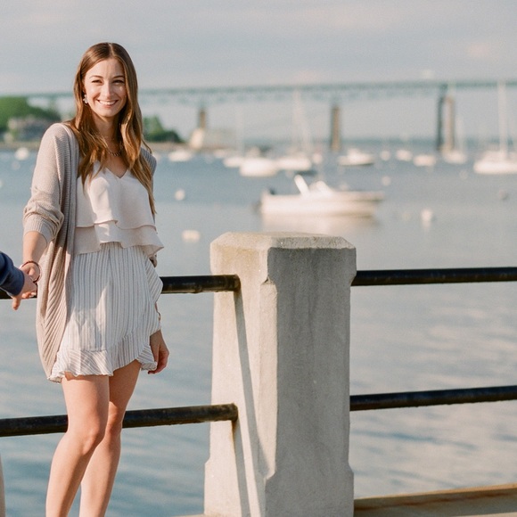 Meet your Posher, Leah - Picture 2 of 7